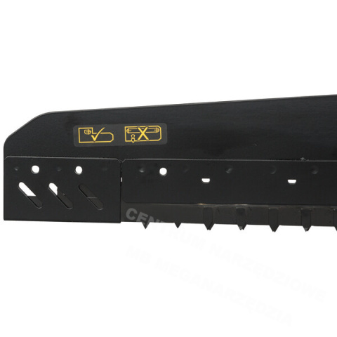 DEWALT Alligator Saw 1700W 430mm Porotherm, Class 12 DEWALT Alligator Saw 1700W 430mm Porotherm, Class 12