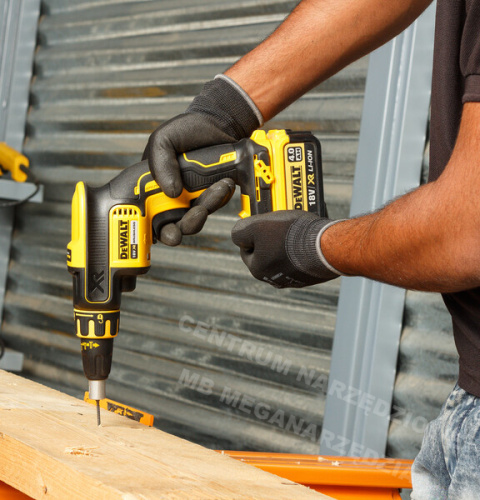 DEWALT Drywall Screwdriver 18V 30Nm 2x 2.0Ah LI-ION TSTAK + DCF6201 Magazine DEWALT Drywall Screwdriver 18V 30Nm 2x 2.0Ah LI-ION TSTAK + DCF6201 Magazine
