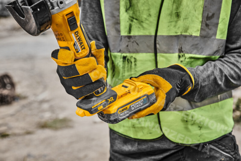 DEWALT Zestaw Combo 18V (Zakrętarka DCF887 + Młotowiertarka DCH273 + Szlifierka kątowa DCG405) DEWALT Zestaw Combo 18V (Zakrętarka DCF887 + Młotowiertarka DCH273 + Szlifierka kątowa DCG405)