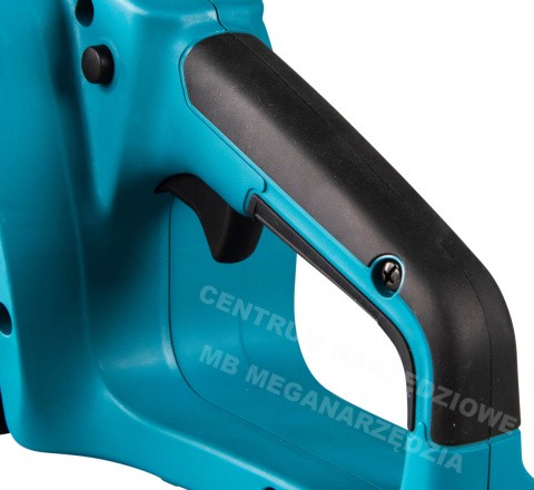 MAKITA Pilarka akumulatorowa 18V Prowadnica 30cm + Łańcuch solo/body MAKITA Pilarka akumulatorowa 18V Prowadnica 30cm + Łańcuch solo/body