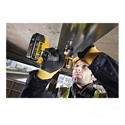 Impact wrench 1/4 18V 205Nm 2x5,0Ah DCF887P2-QW Impact wrench 1/4 18V 205Nm 2x5,0Ah DCF887P2-QW