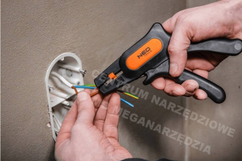 01-519 NEO TOOLS AUTOMATYCZNY ŚCIĄGACZ IZOLACJI 195mm 01-519 NEO TOOLS AUTOMATYCZNY ŚCIĄGACZ IZOLACJI 195mm