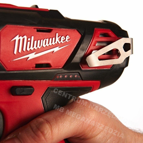 MILWAUKEE WKRĘTARKA 12V 30Nm 2x2,0Ah M12BDD-202C MILWAUKEE WKRĘTARKA 12V 30Nm 2x2,0Ah M12BDD-202C