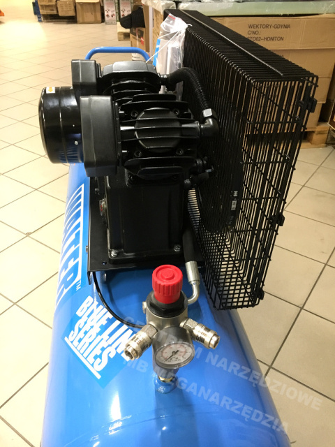 KOMPRESOR SPRĘŻARKA 200L 9 BAR 500 l/min WALTER KOMPRESOR SPRĘŻARKA 200L 9 BAR 500 l/min WALTER