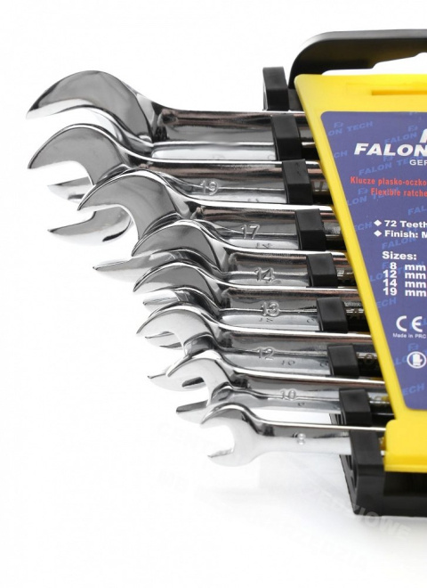 7 PIECE RATCHET RING WRENCHES BROKEN 7 PIECE RATCHET RING WRENCHES BROKEN