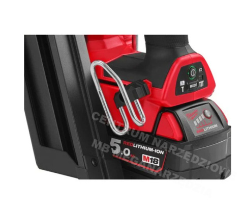 MILWAUKEE gwoździarka 50-90mm M18 FFN-502C 2x5,0Ah MILWAUKEE gwoździarka 50-90mm M18 FFN-502C 2x5,0Ah