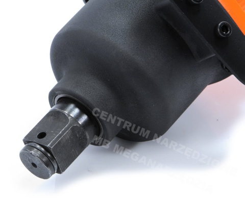 M80525 KLUCZ PNEUMATYCZNY 1" 3500Nm KRÓTKI BJC355 M80525 KLUCZ PNEUMATYCZNY 1" 3500Nm KRÓTKI BJC355