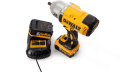 DEWALT Impact Wrench 1/2 950Nm 18V 2x5.0Ah + Angle Grinder 125mm 18V