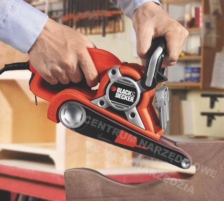 BLACK+DECKER Szlifierka taśmowa 720W 75 x 533mm KA88