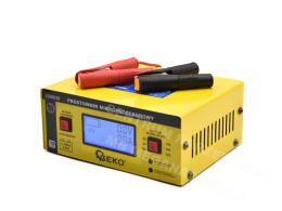 GEKO Prostownik mikroprocesorowy LCD 6/12/24V
