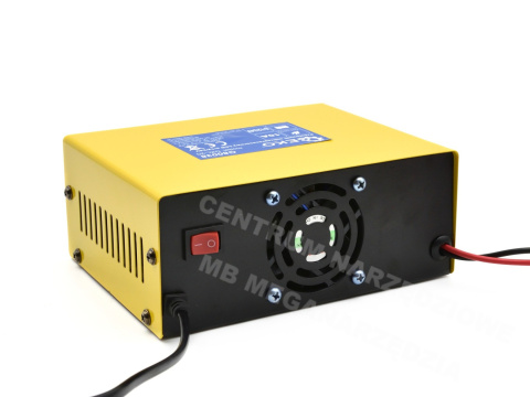 GEKO Prostownik mikroprocesorowy LCD 6/12/24V GEKO Prostownik mikroprocesorowy LCD 6/12/24V