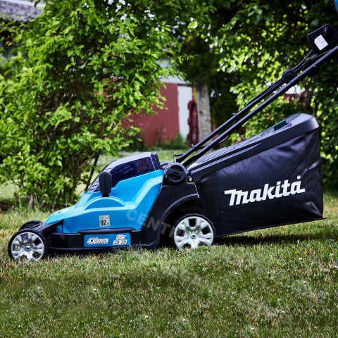 MAKITA Kosiarka 2x18V 43cm DLM432Z (bez akumulatorów i ładowarki) MAKITA Kosiarka 2x18V 43cm DLM432Z (bez akumulatorów i ładowarki)
