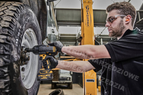 DEWALT Klucz udarowy 1/2" 18V 1355Nm DCF900N (bez akumulatora i ładowarki) DEWALT Klucz udarowy 1/2" 18V 1355Nm DCF900N (bez akumulatora i ładowarki)