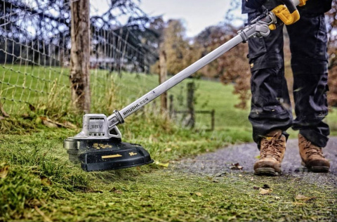 Kosa akumulatorowa DEWALT + akumulator DCMST561P1 Kosa akumulatorowa DEWALT + akumulator DCMST561P1